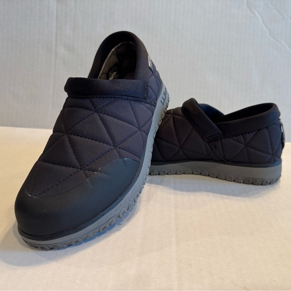 L.L. Bean Waterproof Insulated Primaloft Slip On Slippers Shoes Size 6 - Picture 1 of 9